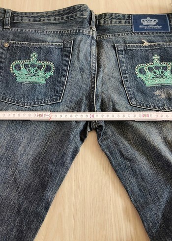 Nakışlı Zincir Detaylı Kadın Midi Kot Pantolon Victoria orjinal - Görsel 5