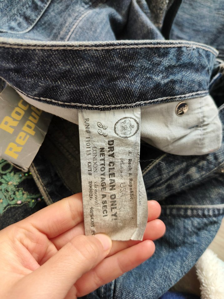 Nakışlı Zincir Detaylı Kadın Midi Kot Pantolon Victoria orjinal - Görsel 4