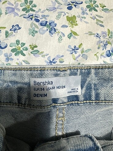 xs Beden mavi Renk Bershka Kot Şort