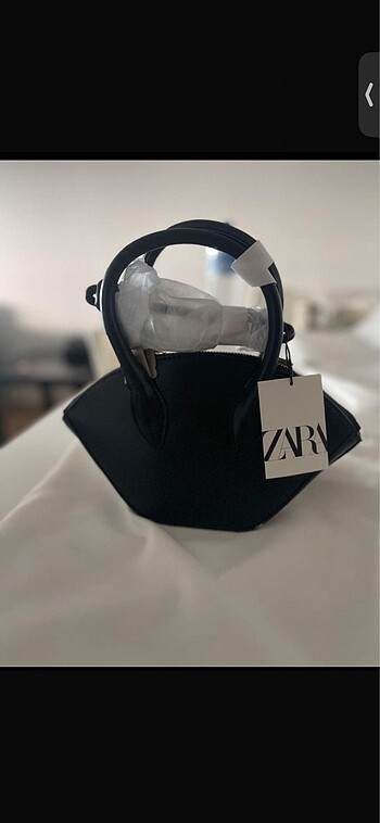  Beden Zara çanta