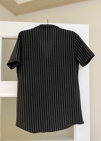 Erkek Siyah Çizgili Kısa Kollu Keten Gömlek - Görsel 2