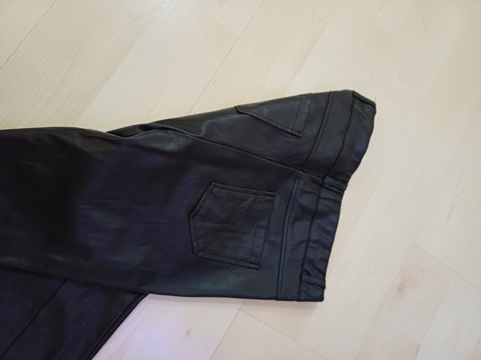 Siyah Deri Pantolon - Görsel 4