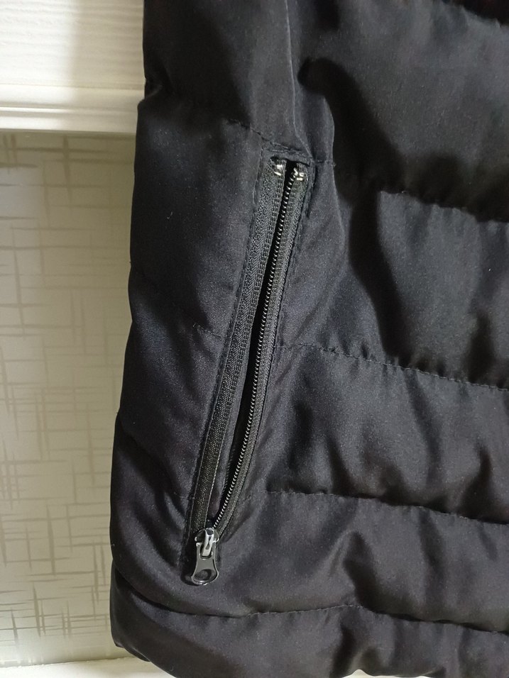 Siyah Fermuarlı Erkek Yelek - Görsel 2