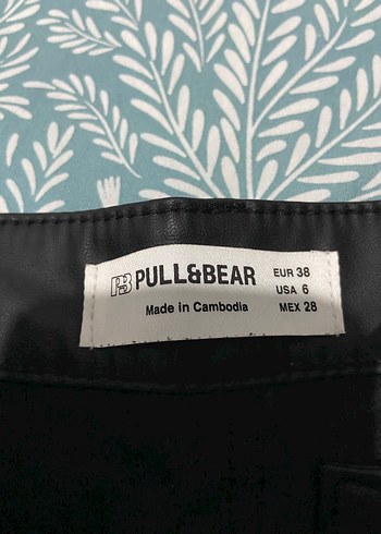 Kadın Siyah Yılan Desenli Fermuarlı Kumaş Pantolon - Görsel 5