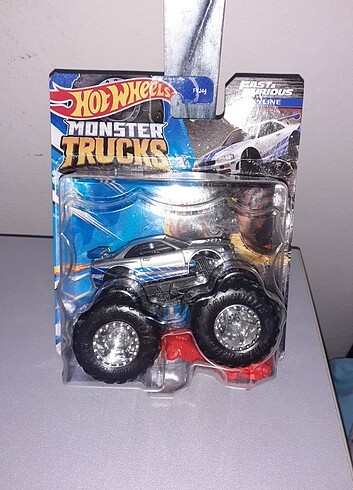 Hot wheels monster truck nissan skyline r34 