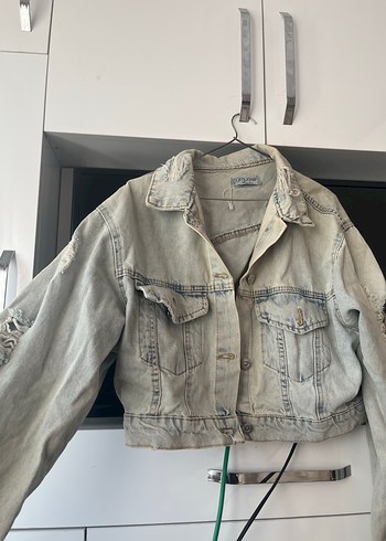Gri Düğmeli Kadın Denim Ceket