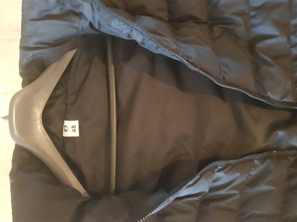 Siyah Fermuarlı Kadın Yelek - Görsel 3