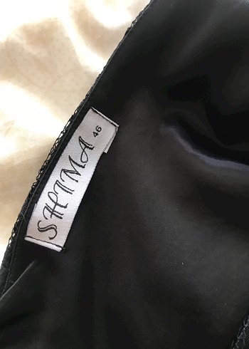 Kısa Kollu Siyah Midi V Yaka Elbise - Görsel 6