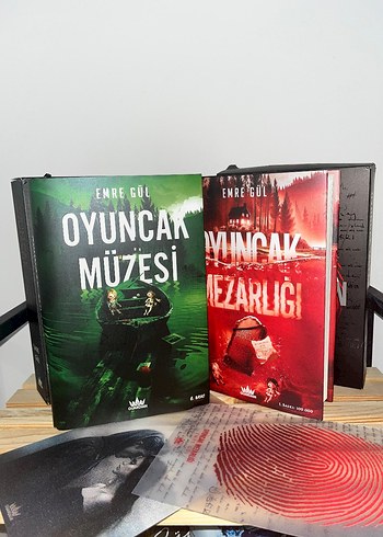 Emre Gül'den İki Roman Seti