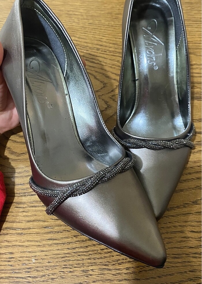 TOPUKLU AYAKKABI - Görsel 2