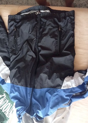 Erkek Kapüşonlu Mavi Siyah Yağmurluk - Görsel 2