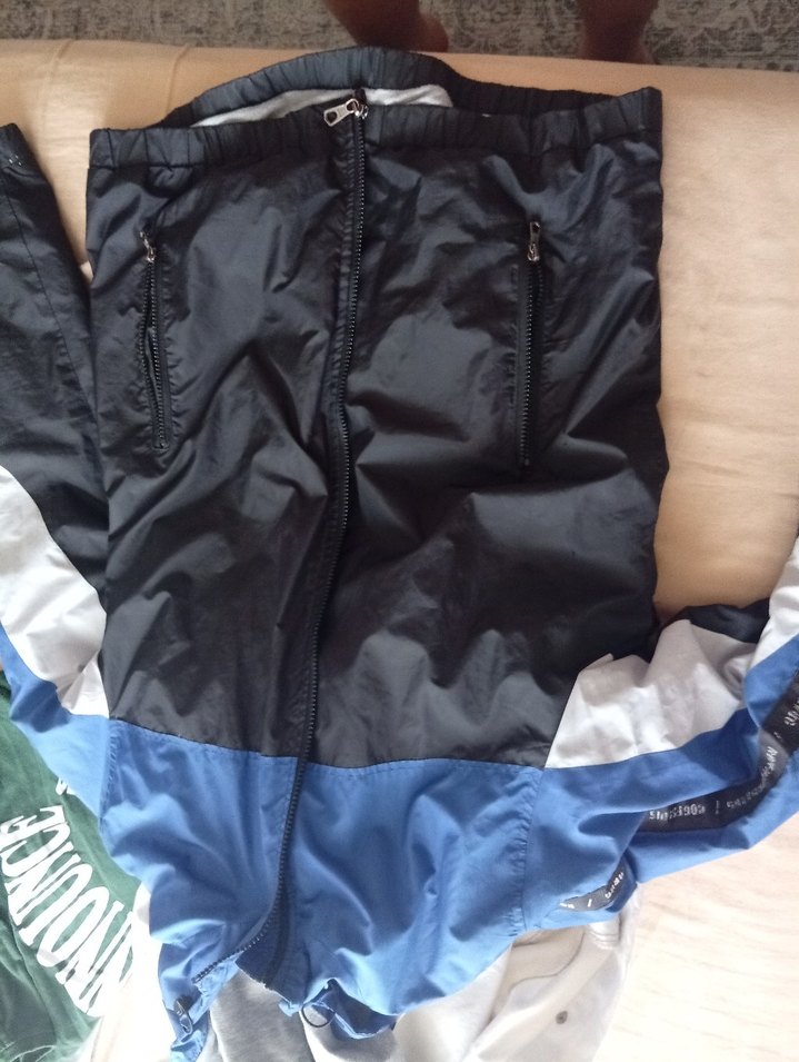 Erkek Kapüşonlu Mavi Siyah Yağmurluk - Görsel 2