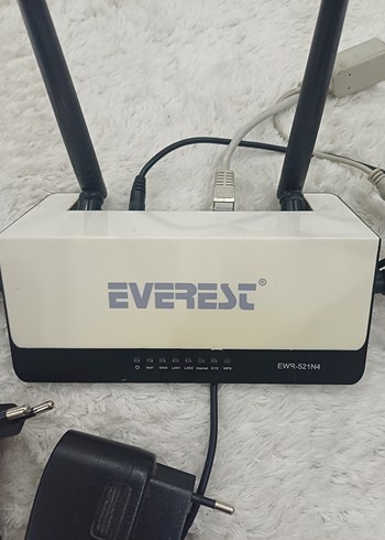 EVEREST Beyaz ve Gri Power Bank - Görsel 3