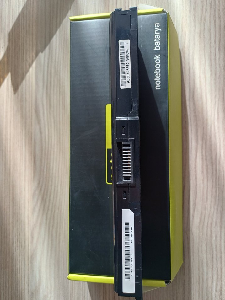 Sarı Toshiba Notebook Batarya - Görsel 2