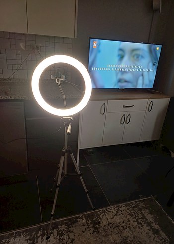 Bej Renkli Halka Işıklı Tripod ve Selfie Çubuğu - Görsel 3