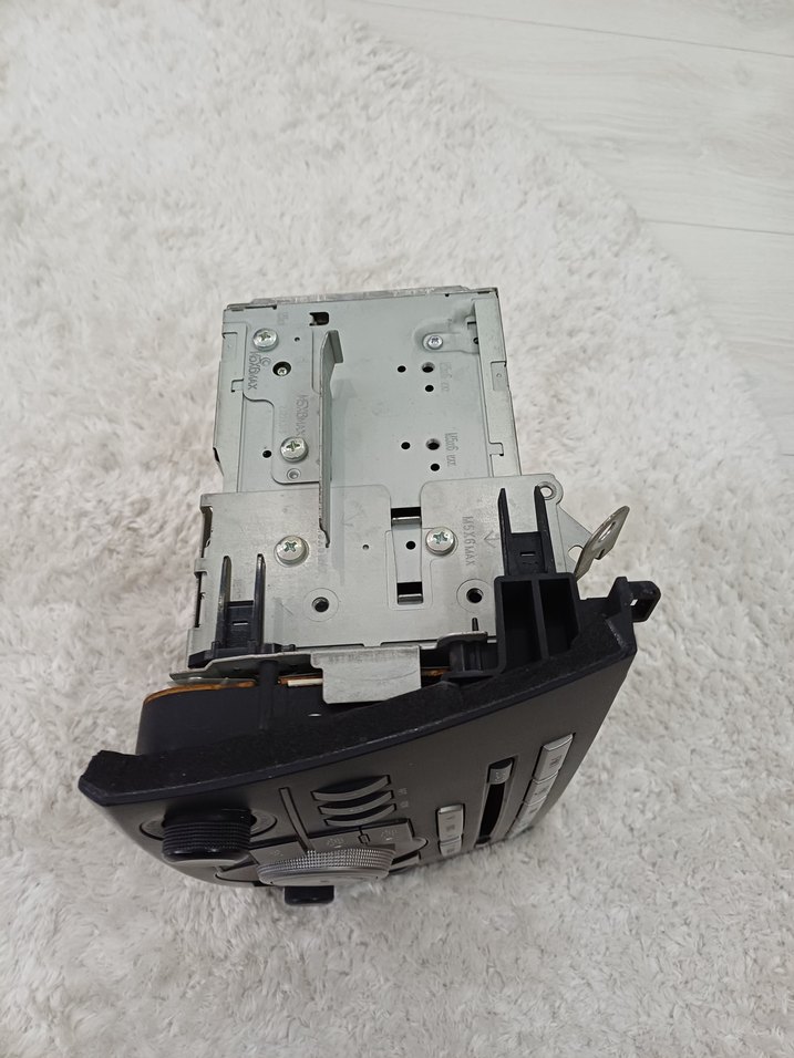 mazda orjinal teyip - Görsel 4