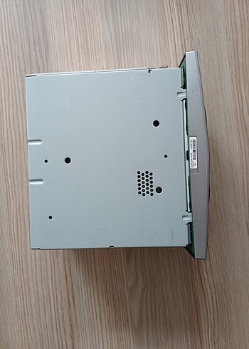 Bej Gri Müzik Sistemi Kumandası - Görsel 4