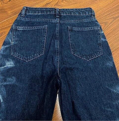 s Beden TRENDYOLMILLA DESENLİ MOM JEAN