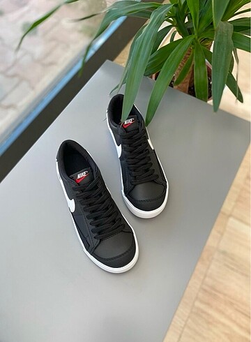 39 Beden siyah Renk Nike blazer siyah