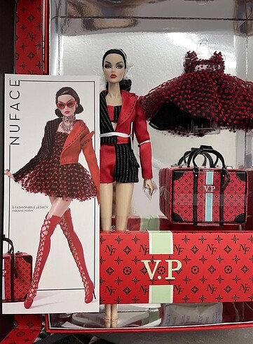 Integrity Toys NU Face Violaine Perrin