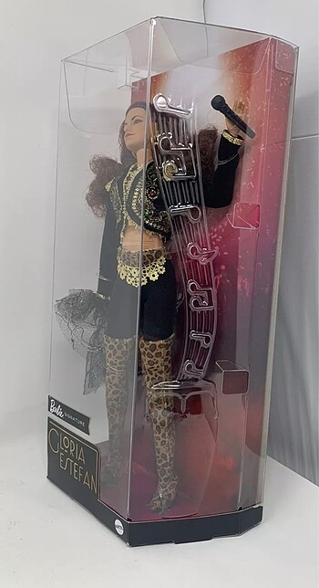 Beden Barbie Signature Gloria Estefan 2022.