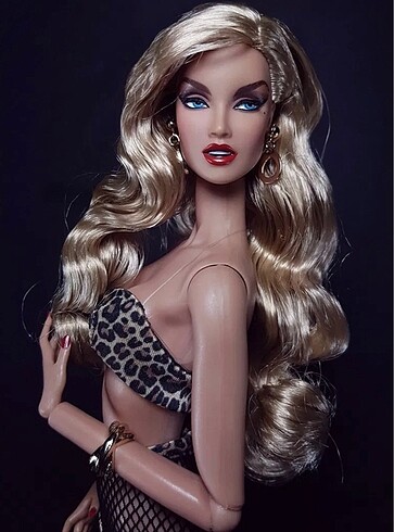 Integrity Toys FEROCIOUS KESENIA VALENTINOVA