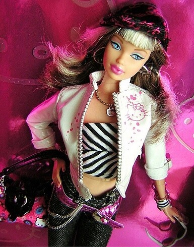 Barbie Hello Kitty 2007