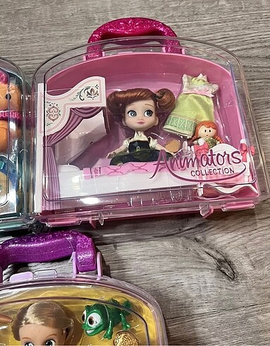  Beden Disney Animators Mini Set. Rapunzel, Ariel, Anna.