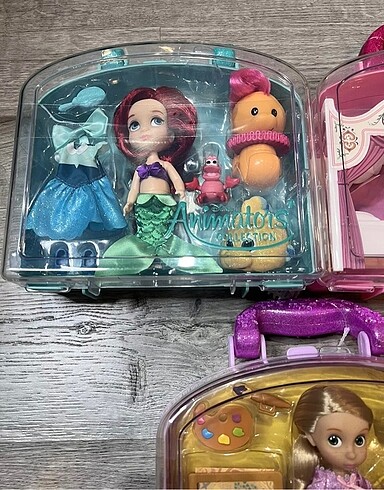 Walt Disney World Disney Animators Mini Set. Rapunzel, Ariel, Anna.