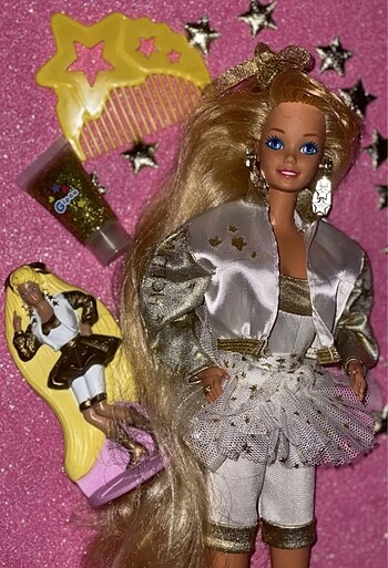 1992 Hollywood Hair Barbie with Magic Hair