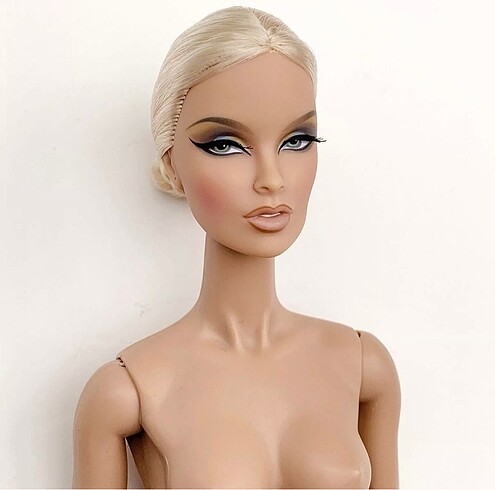 Integrity Toys Vanessa Nude.