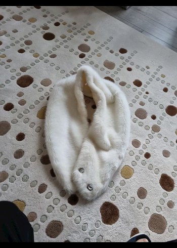 Beyaz Kürk Detaylı Midi Boy Kadın Pelerin - Görsel 2