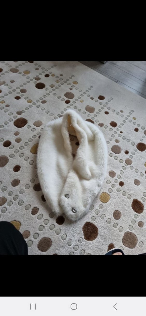 Beyaz Kürk Detaylı Midi Boy Kadın Pelerin - Görsel 2