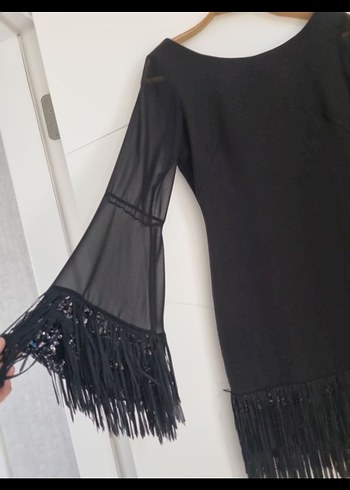 Siyah Mini Püsküllü Uzun Kollu Gece Elbisesi - Görsel 3