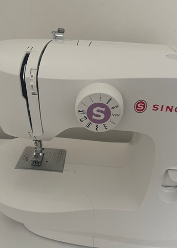 Singer M1605 Beyaz Dikiş Makinesi - Görsel 4