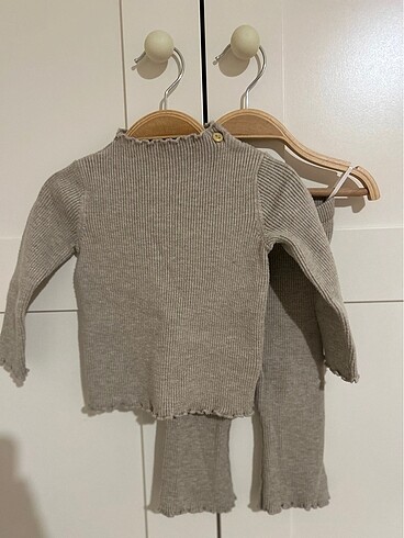 H&M H&m triko takım