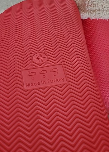 Kızlar İçin Kırmızı Sıcak Ev Terliği - Görsel 3