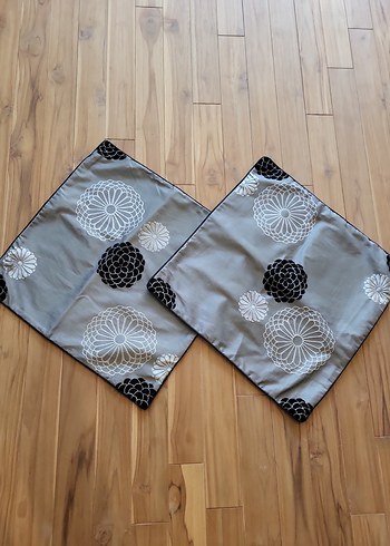 Gri Nakışlı Modern Dekoratif Yastık Kılıfı