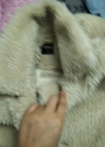 Peluş Kumaşlı Bej Kadın Kaban - Görsel 3