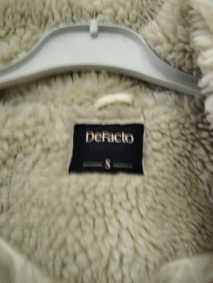 Peluş Kumaşlı Bej Kadın Kaban - Görsel 4