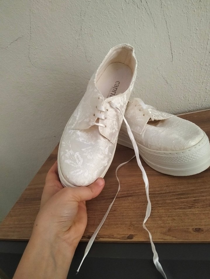 Beyaz Dantel Bağcıklı Platform Kadın Spor Ayakkabı - Görsel 3