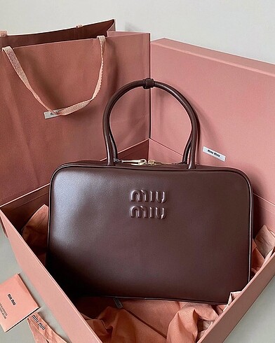 Miu Miu çanta