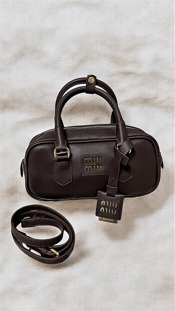 Miu Miu Çanta