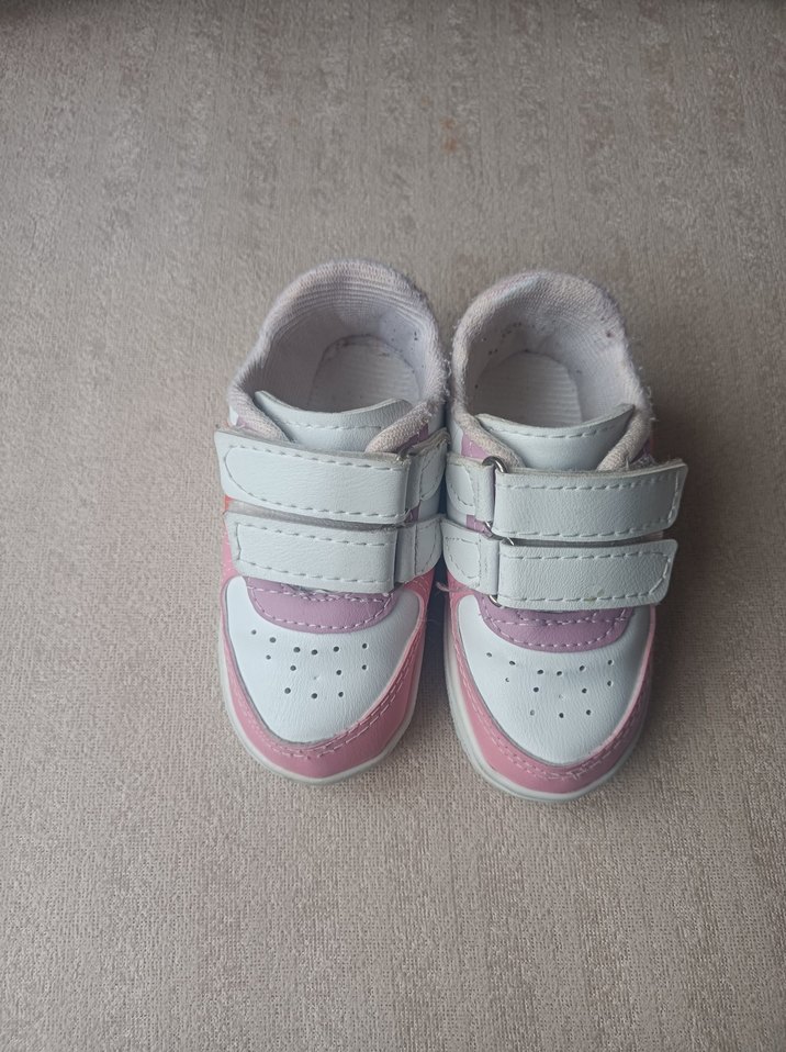 Kız Çocuk Pembe Bağcıksız Spor Ayakkabı - Görsel 2