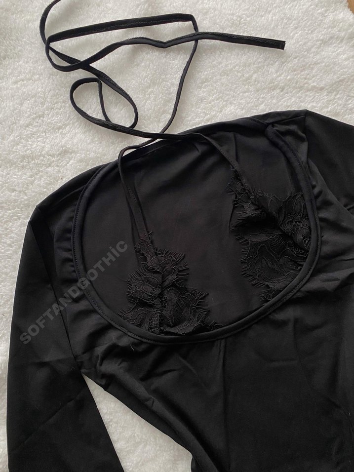 Dantel Detaylı Siyah V Yaka Kadın Bluz - Görsel 3