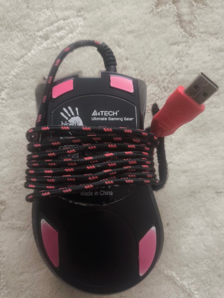 bloody v9c - Görsel 2