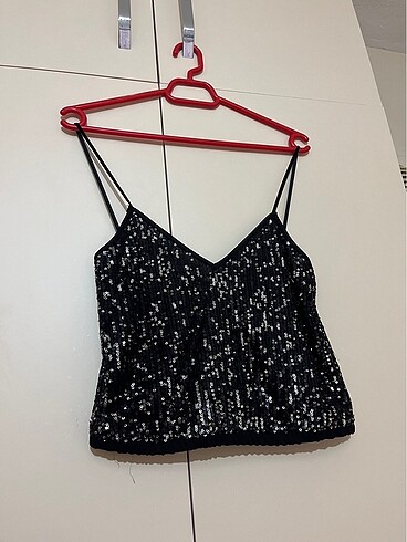 Koton Pullu payetli askılı crop bluz büstiyer
