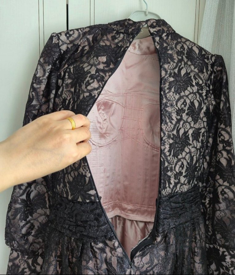 Dantel Detaylı Vintage Uzun Kollu abiye - Görsel 3