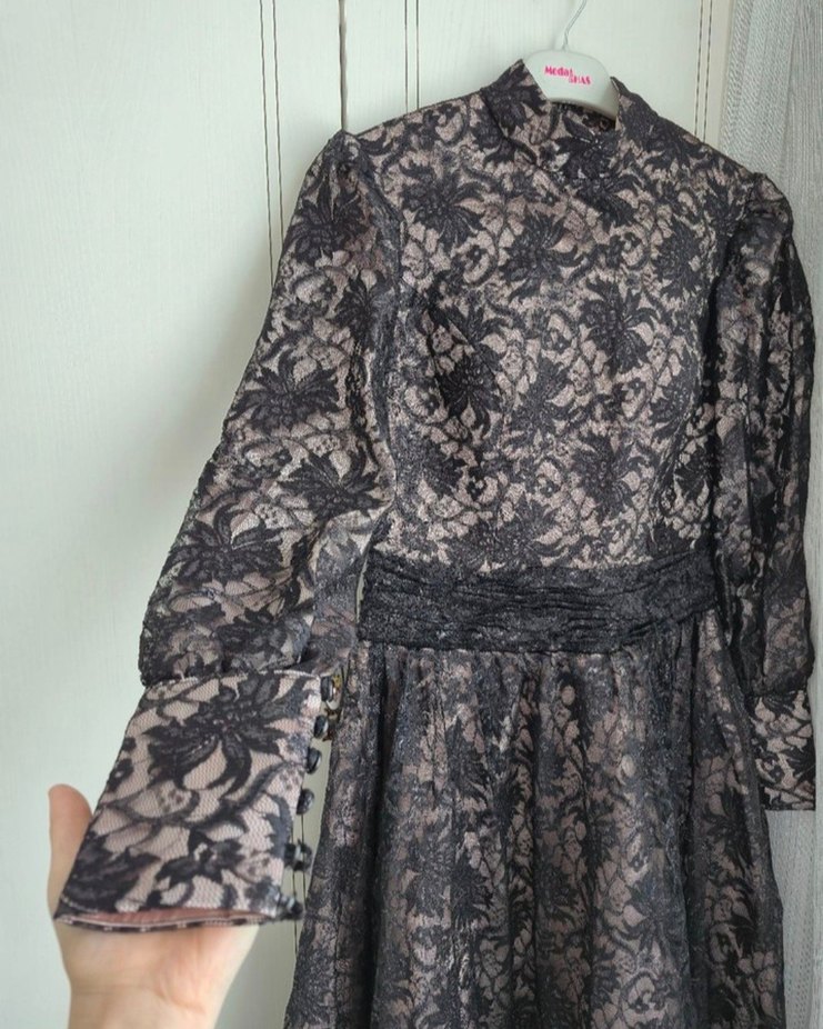 Dantel Detaylı Vintage Uzun Kollu abiye - Görsel 4