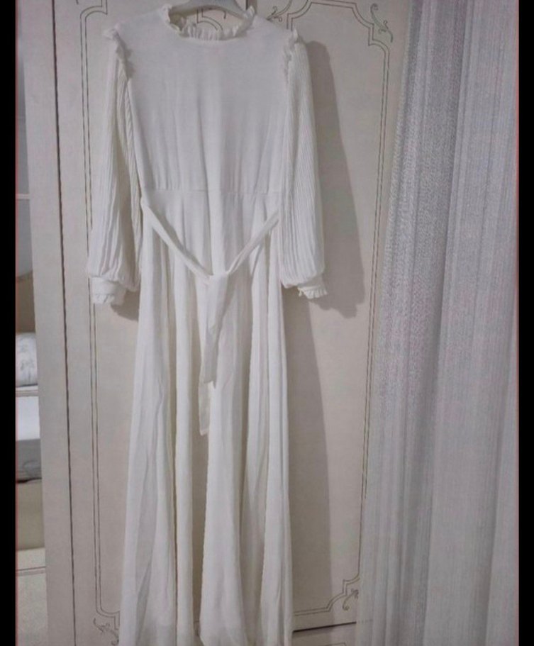 Uzun Beyaz Tesettür Abiye - Görsel 4